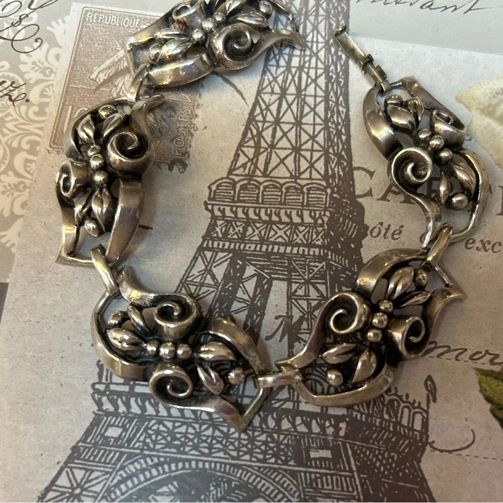 Vintage Floral panel sterling silver bracelet substantial weight